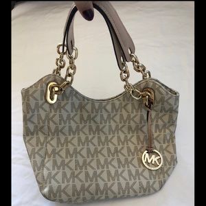 Michael Kors leather gold chain shoulder bag